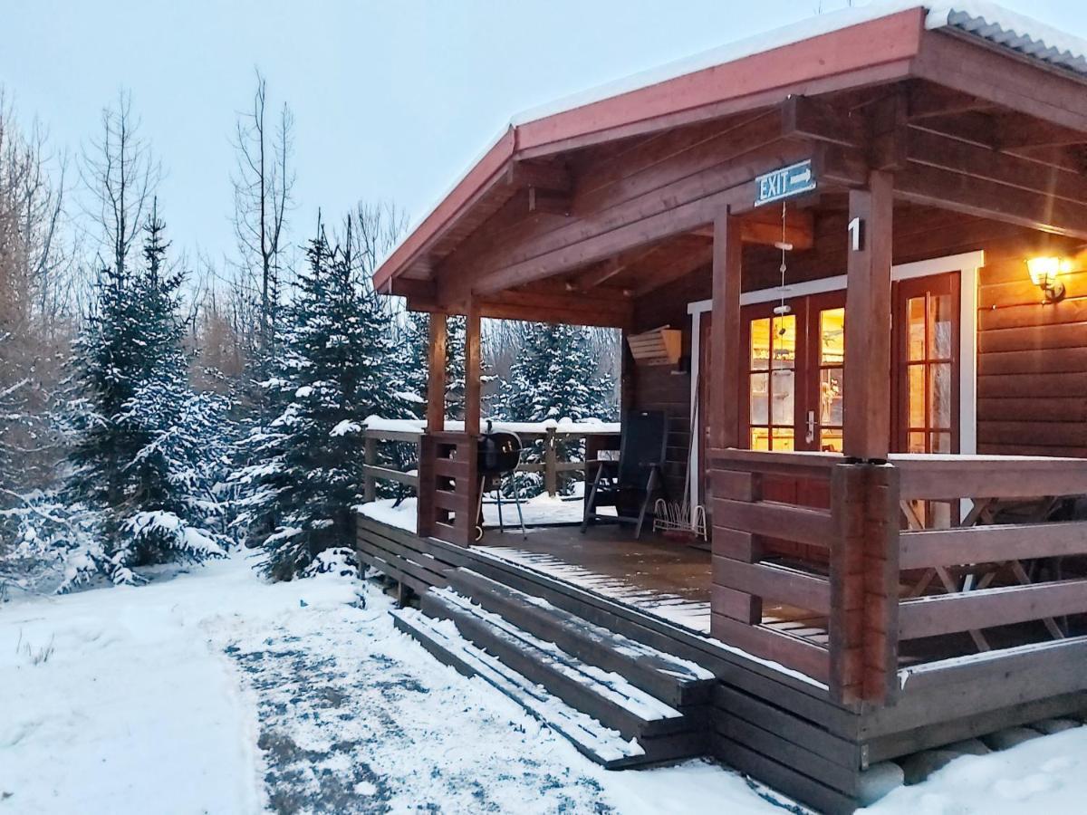 Bakkakot 1 - Cozy Cabins In The Woods Akureyri Exteriör bild